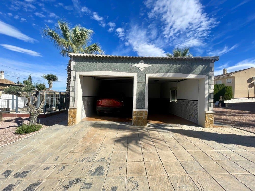 Vrijstaande Villa met 4 slaapkamers in Ciudad Quesada - 28