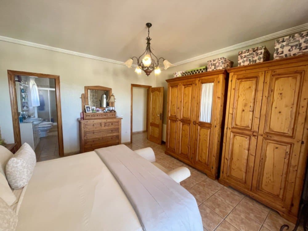 Vrijstaande Villa met 4 slaapkamers in Ciudad Quesada - 21