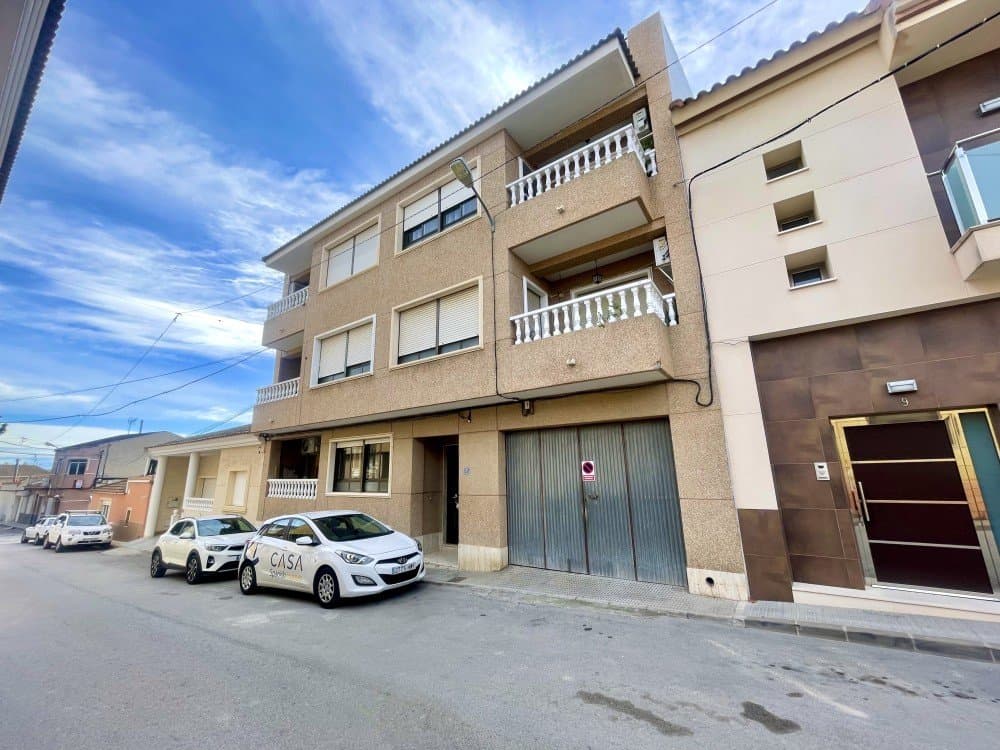Apartamento Planta Media de 3 dormitorios en Orihuela - 1