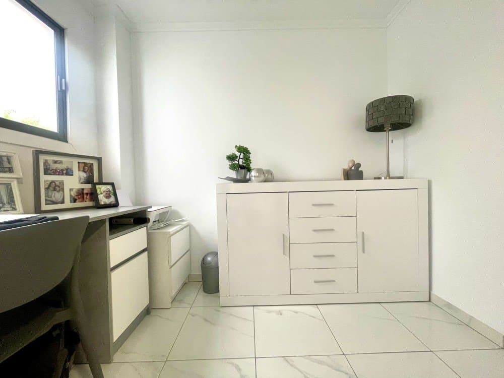 Apartamento Planta Media de 3 dormitorios en Orihuela - 12