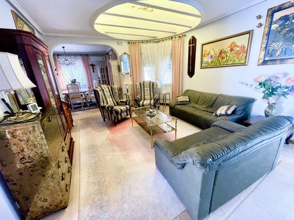 Vrijstaande Villa met 3 slaapkamers in Ciudad Quesada - 5