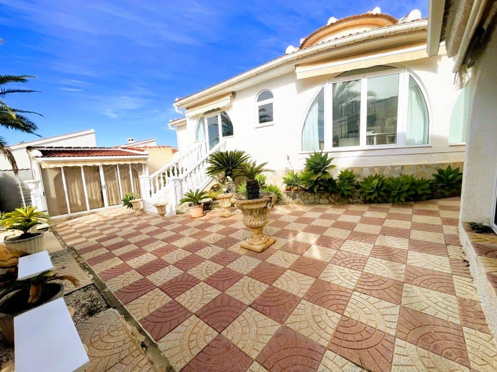 Vrijstaande Villa met 3 slaapkamers in Ciudad Quesada - 8