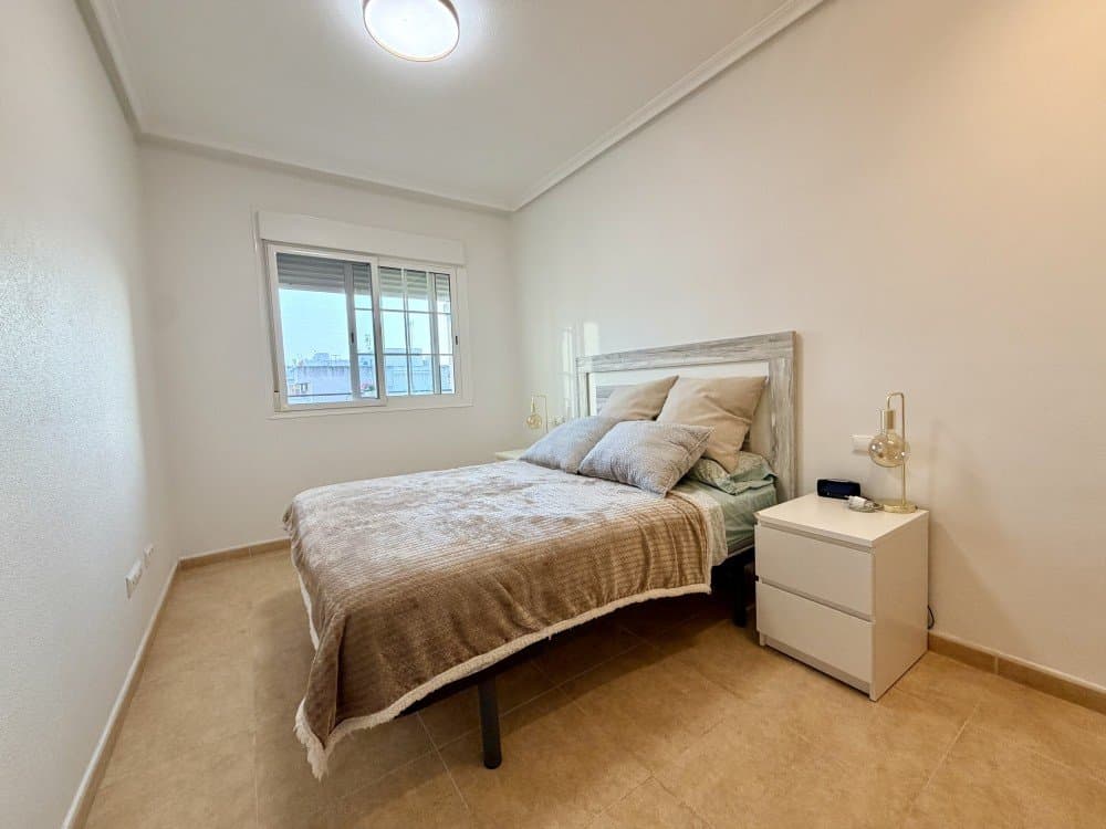 Apartamento Planta Media de 2 dormitorios en Dolores - 10