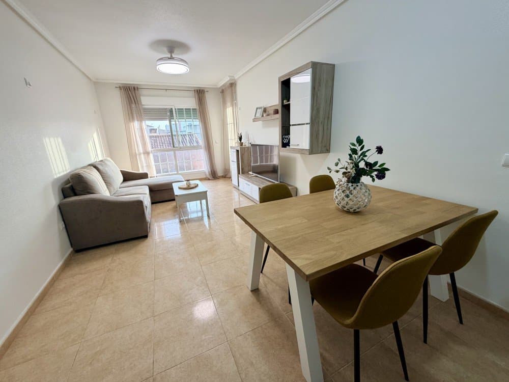 Apartamento Planta Media de 2 dormitorios en Dolores - 12