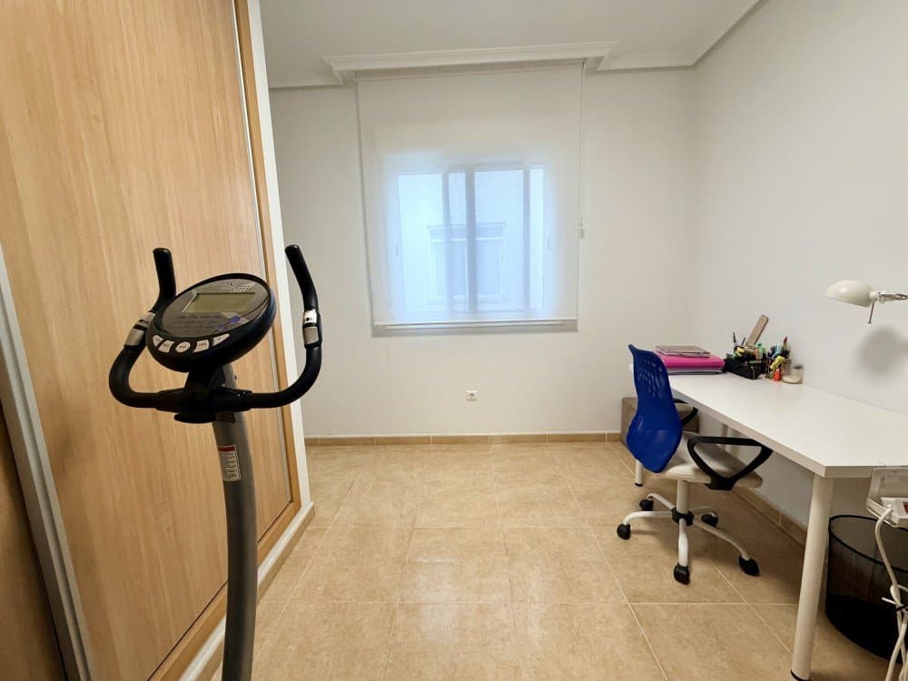 Apartamento Planta Media de 2 dormitorios en Dolores - 23