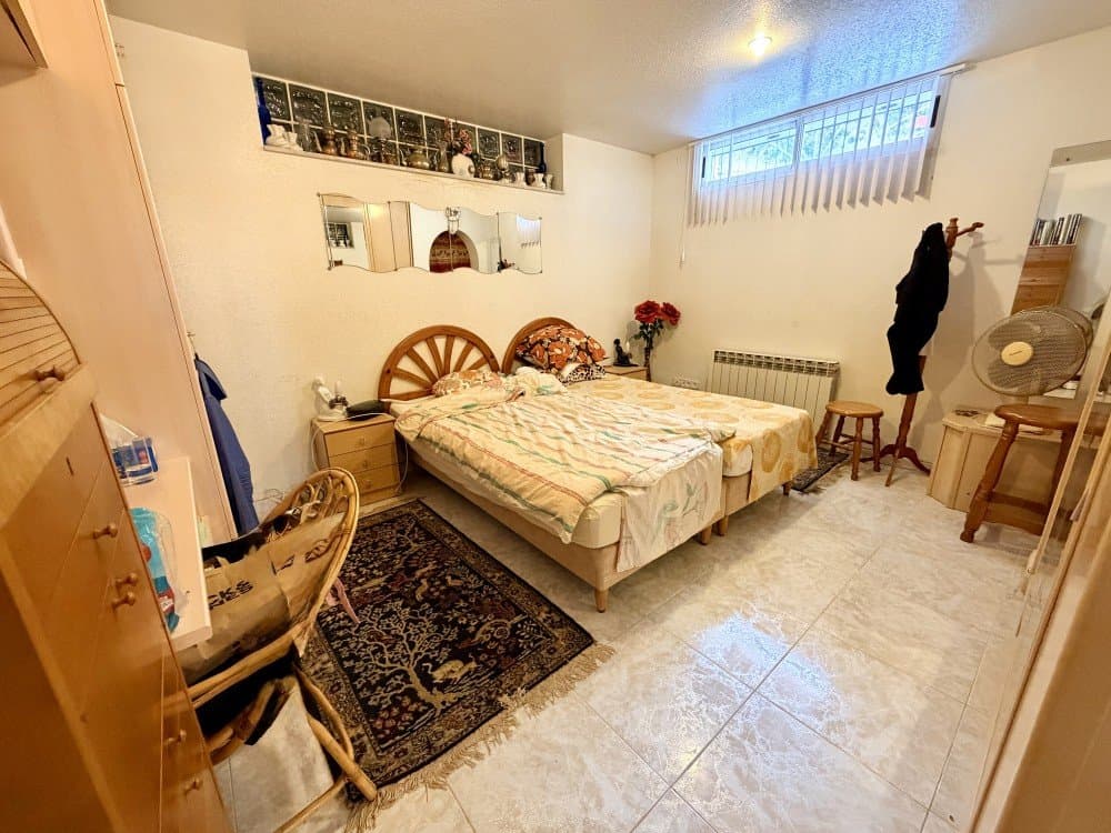 Vrijstaande Villa met 4 slaapkamers in Ciudad Quesada - 2