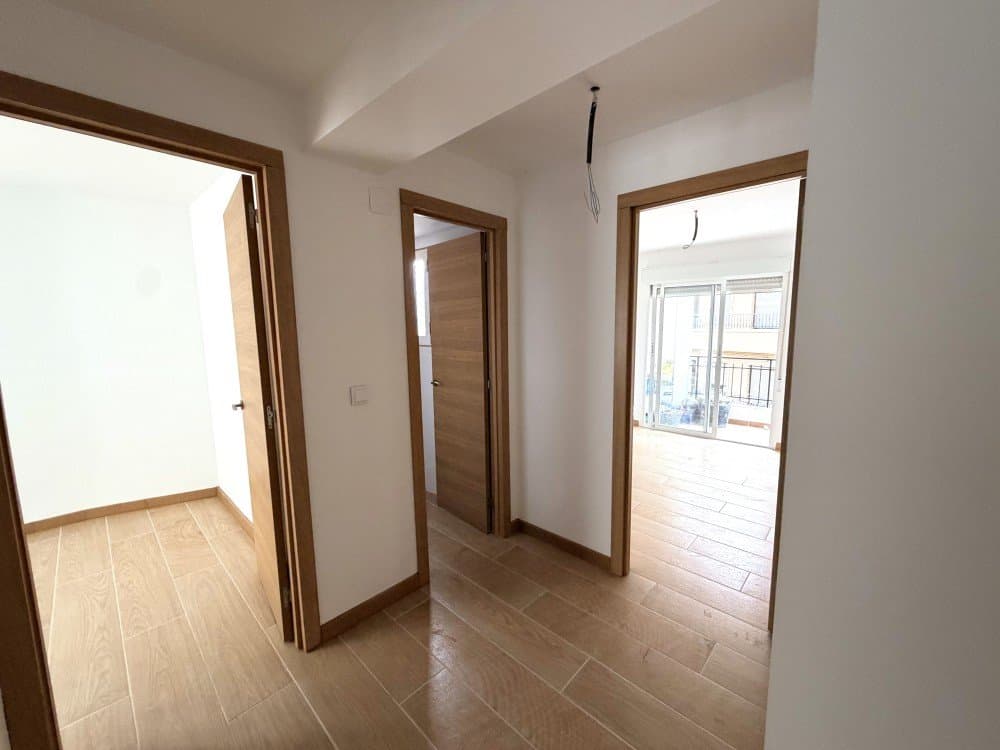 Apartamento Planta Media de 4 dormitorios en Rojales - 7