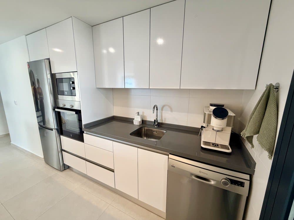 Apartamento Planta Media de 3 dormitorios en Orihuela Costa - 13
