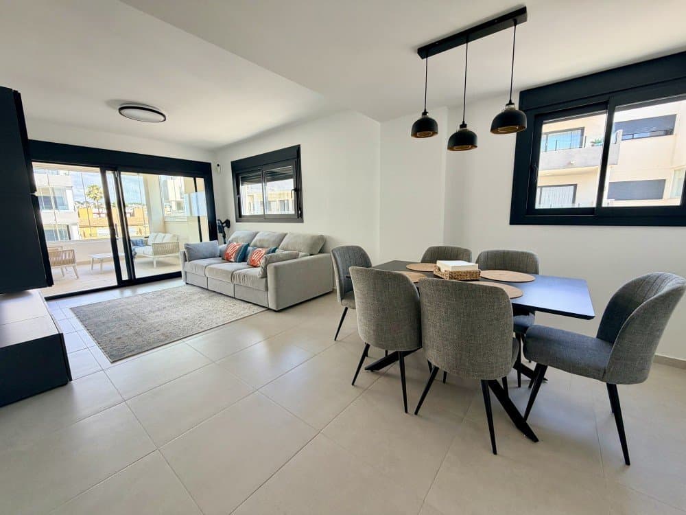 Apartamento Planta Media de 3 dormitorios en Orihuela Costa - 17
