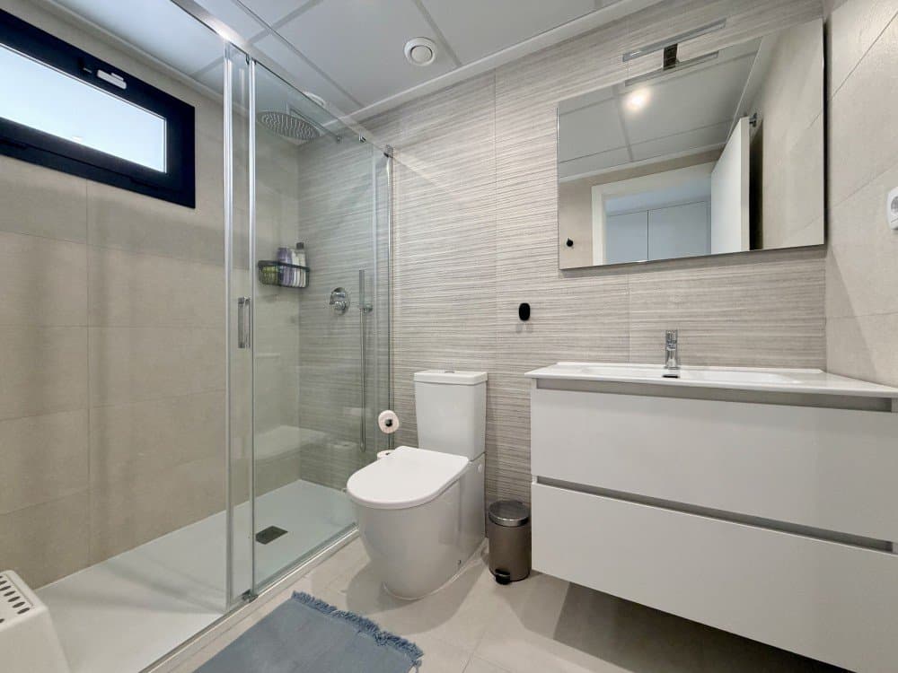 Apartamento Planta Media de 3 dormitorios en Orihuela Costa - 18