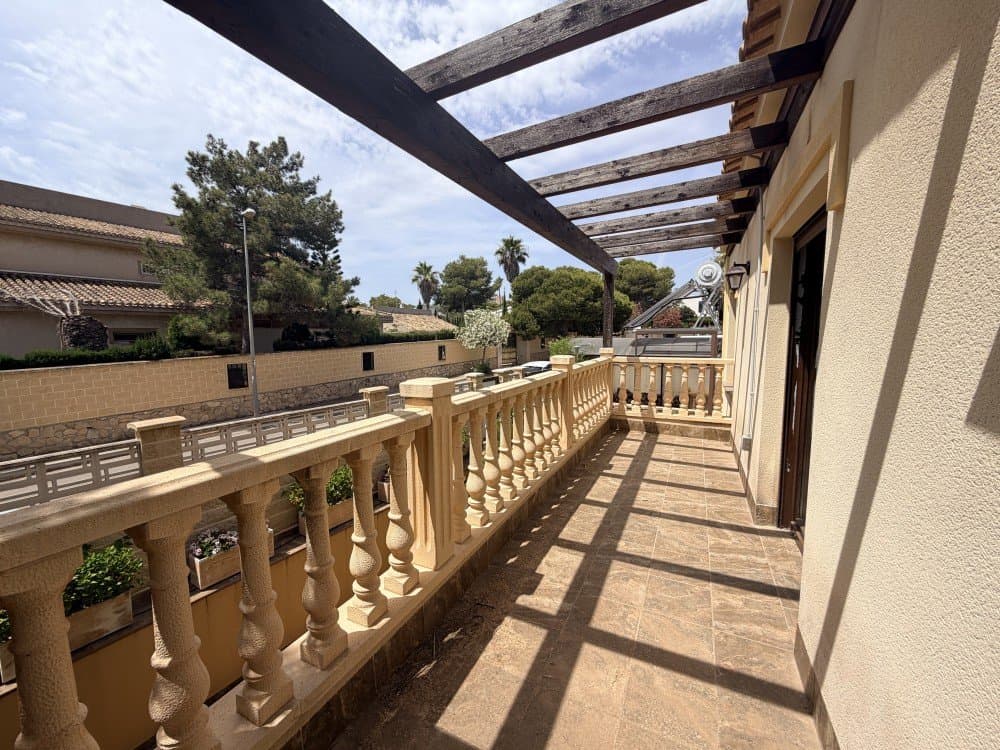 3 bed Detached Villa in Orihuela Costa - 13