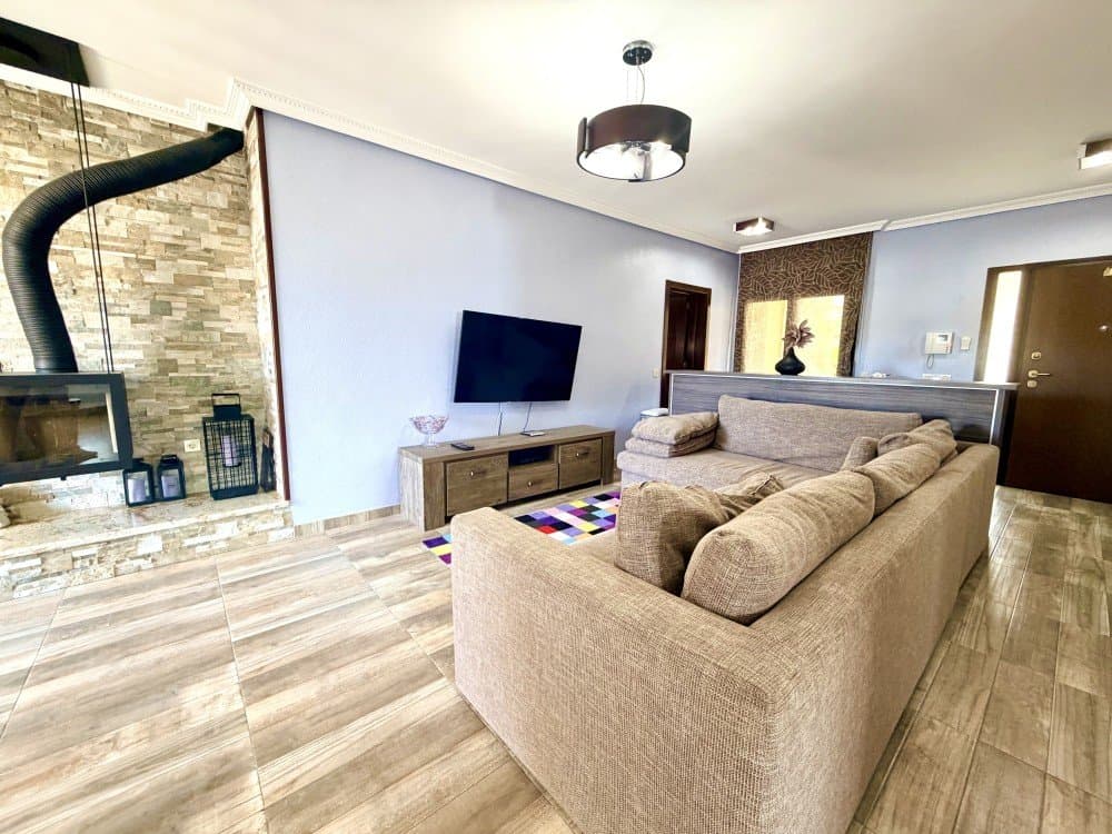 3 bed Detached Villa in Orihuela Costa - 21