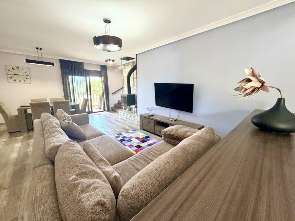 3 bed Detached Villa in Orihuela Costa - 23