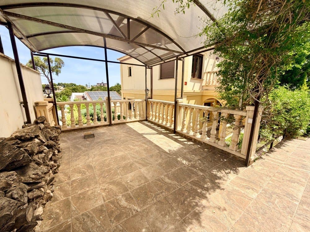 3 bed Detached Villa in Orihuela Costa - 26