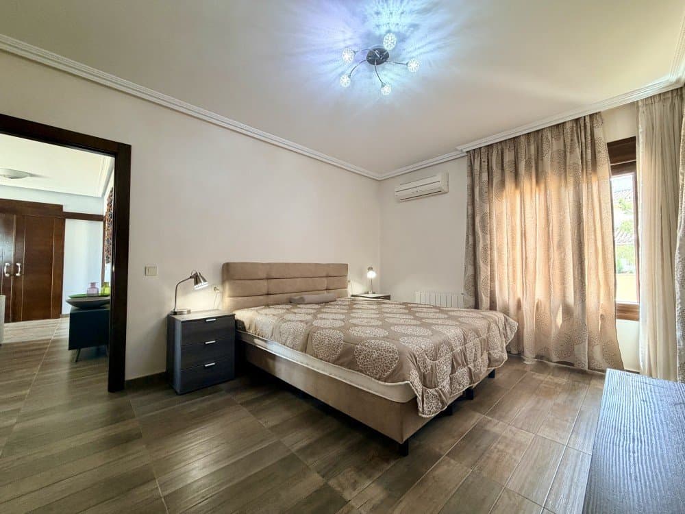 3 bed Detached Villa in Orihuela Costa - 5