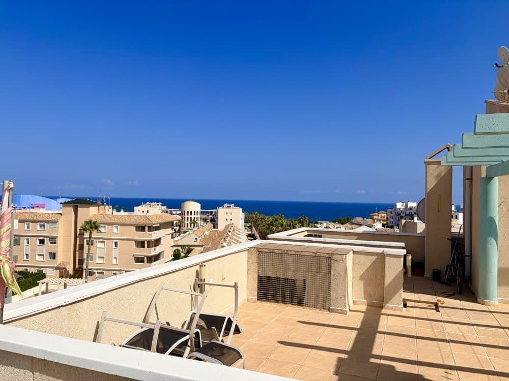 2 bed Penthouse in Orihuela Costa