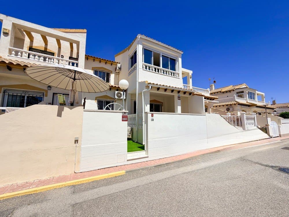 3 bed Townhouse in Orihuela Costa - 1