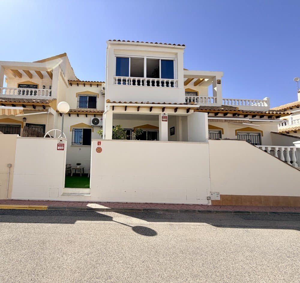 Geschakelde Woning met 3 slaapkamers in Orihuela Costa - 1