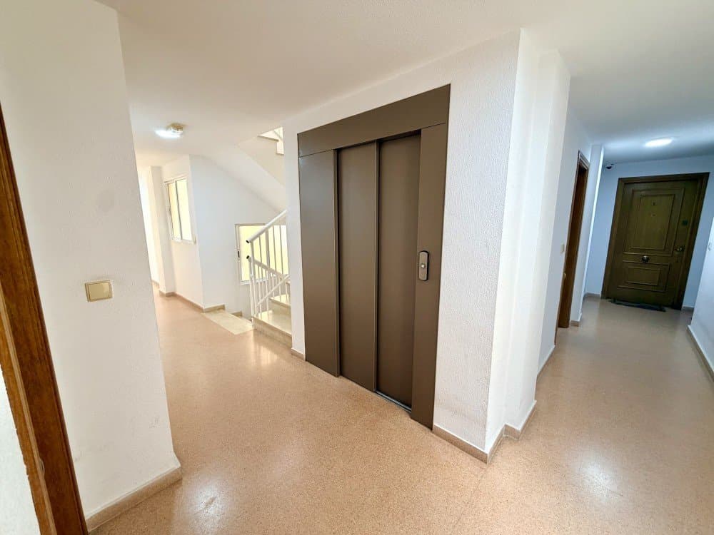 Tussenverdieping Appartement met 2 slaapkamers in Guardamar del Segura - 17