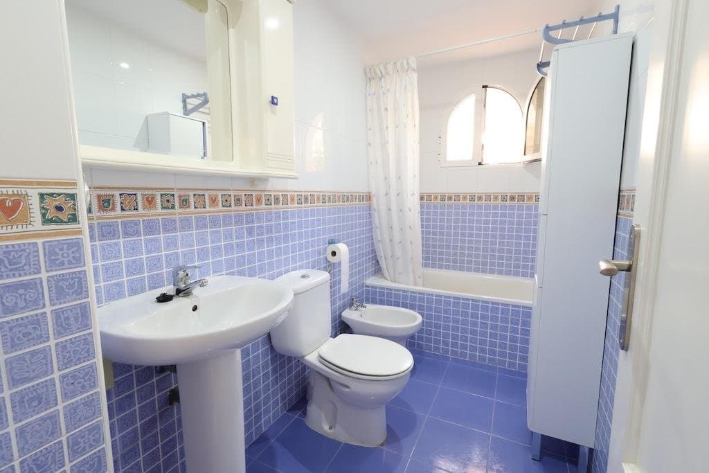 3 bed Middle Floor Apartment in Orihuela Costa - 18