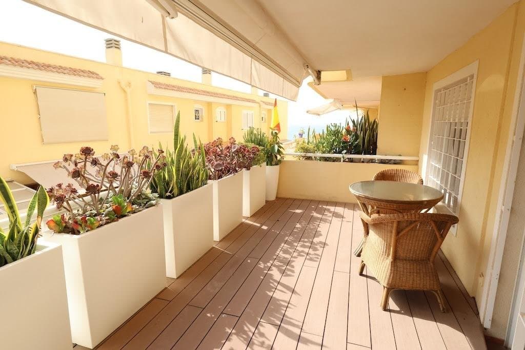 3 bed Middle Floor Apartment in Orihuela Costa - 2
