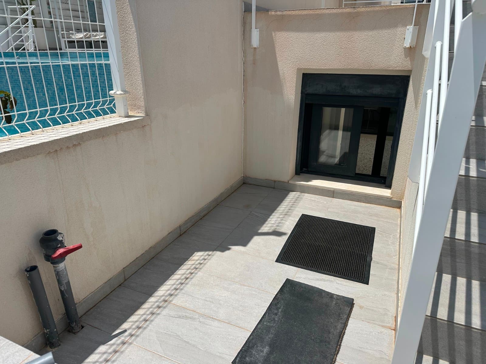 Villa - Chalet de 5 dormitorios en San Miguel de Salinas - 17