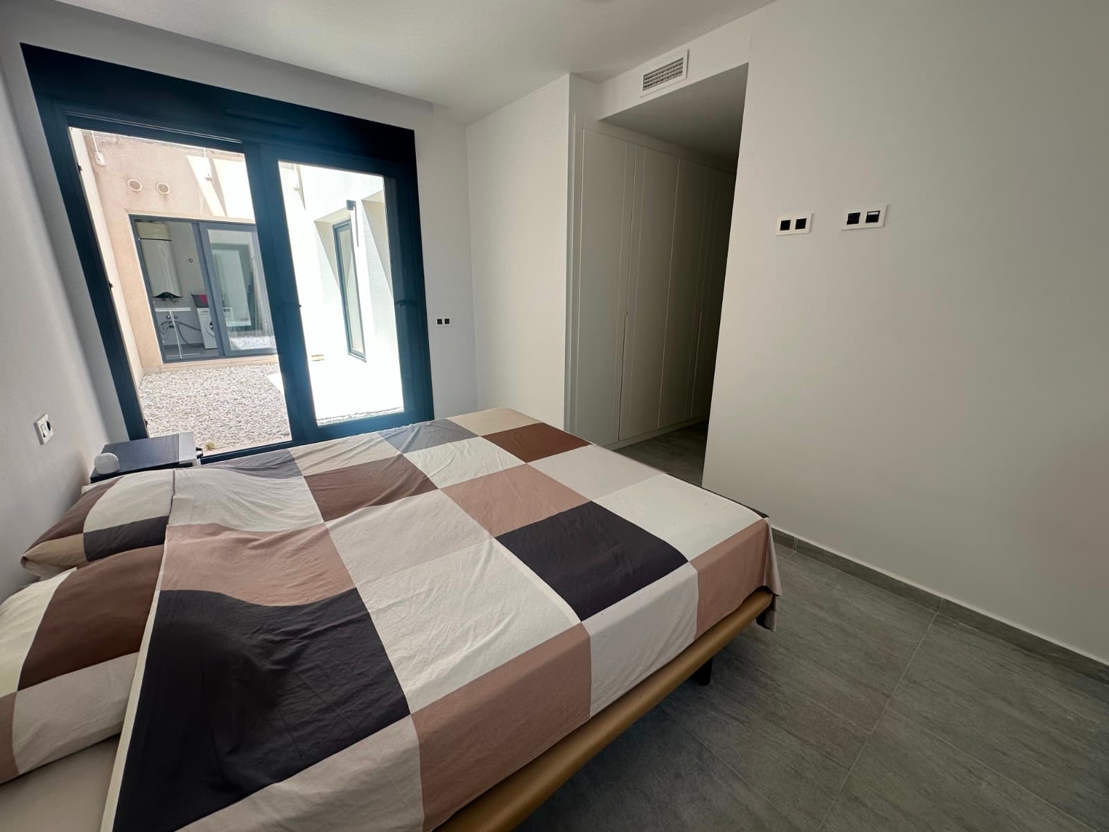 Villa - Chalet de 5 dormitorios en San Miguel de Salinas - 29