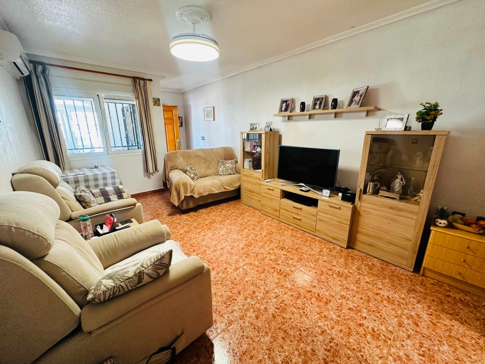 Apartamento Planta Media de 2 dormitorios en Orihuela - 12