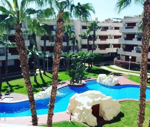 Apartamento Planta Media de 3 dormitorios en Orihuela - 1