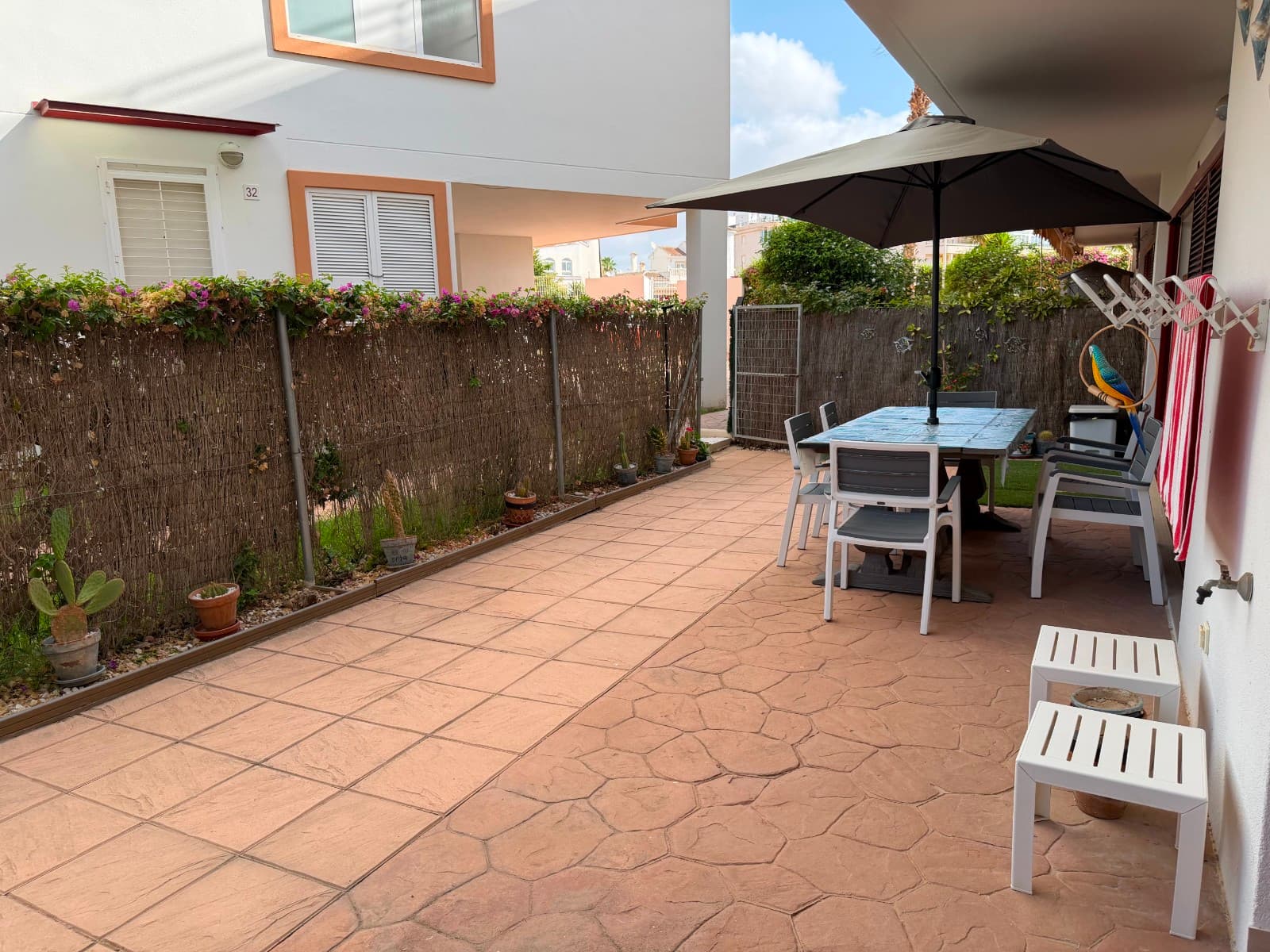 Apartamento Planta Media de 3 dormitorios en Orihuela - 24