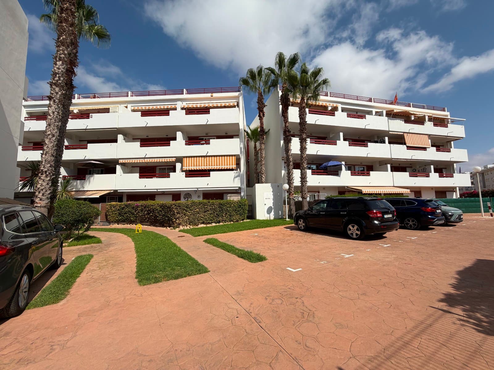 Apartamento Planta Media de 3 dormitorios en Orihuela - 29