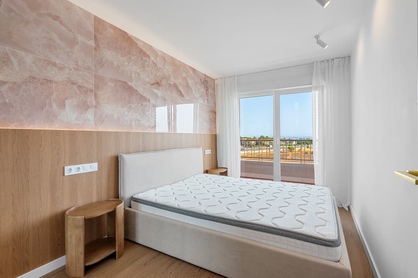 Apartamento Planta Media de 2 dormitorios en Orihuela Costa - 12
