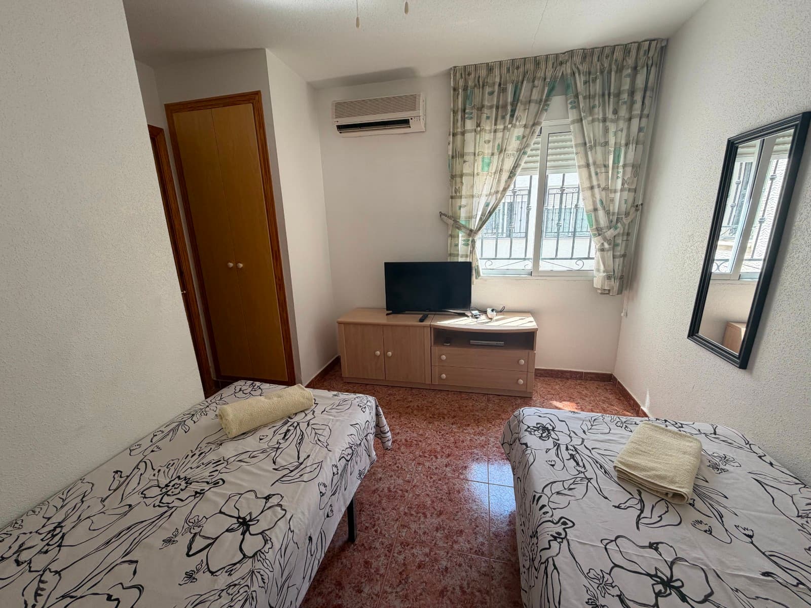Tussenverdieping Appartement met 2 slaapkamers in Orihuela - 15