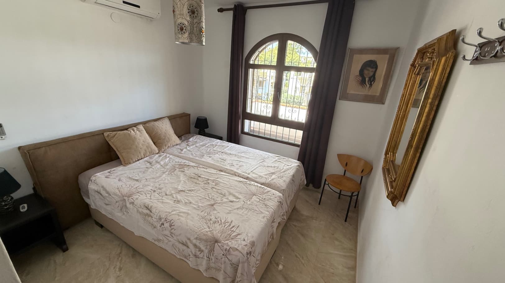 Villa - Chalet de 4 dormitorios en Orihuela - 12