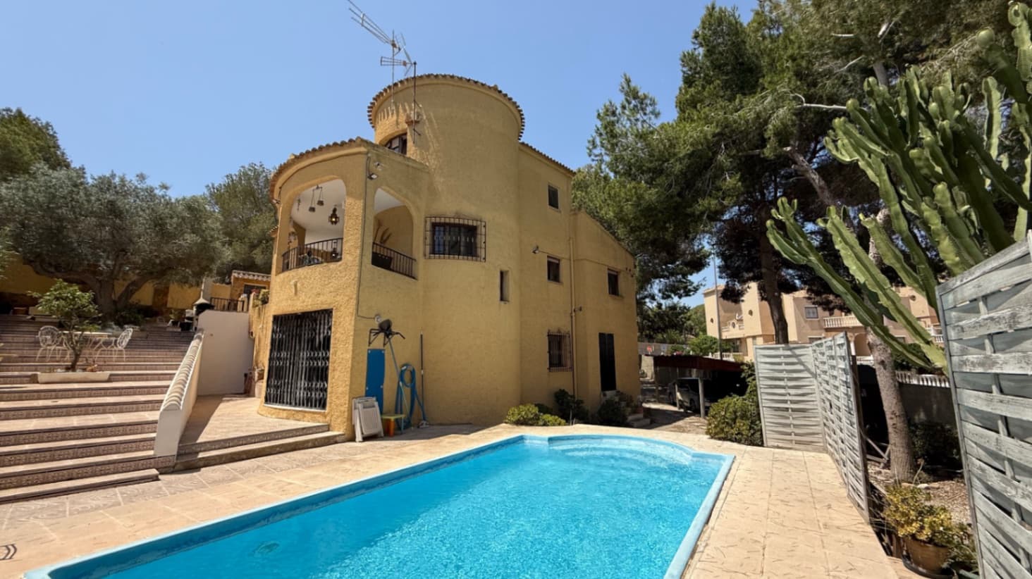 Vrijstaande Villa met 6 slaapkamers in Orihuela - 2