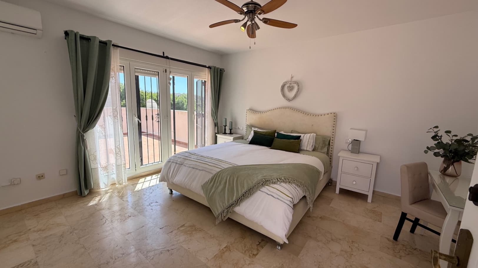 Villa - Chalet de 4 dormitorios en Orihuela - 22
