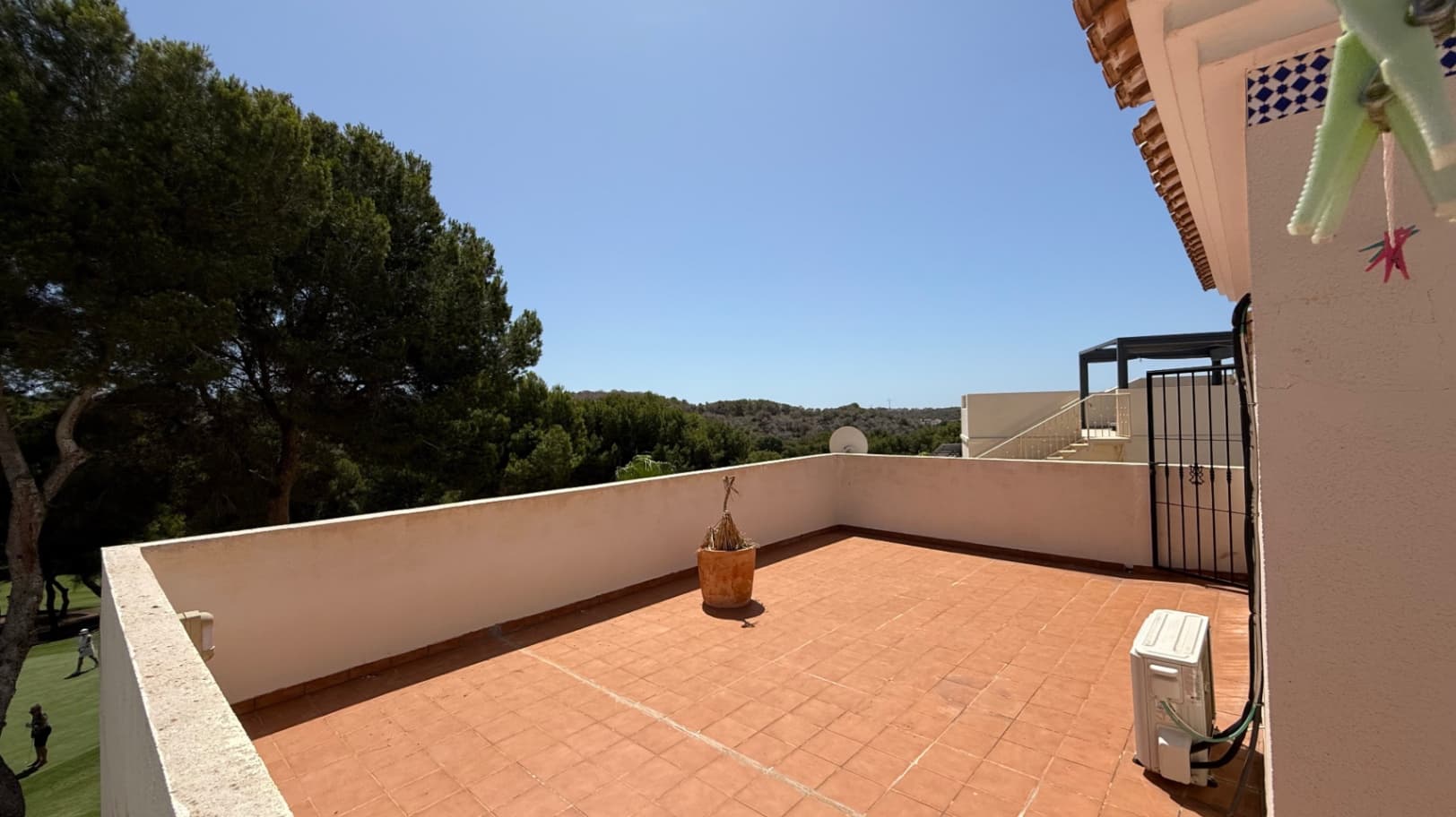 Villa - Chalet de 4 dormitorios en Orihuela - 30
