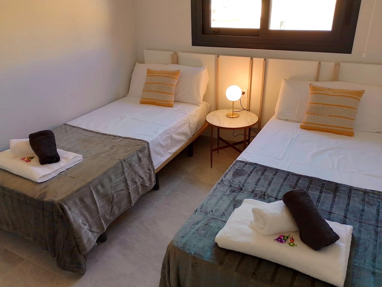 Apartamento Planta Media de 2 dormitorios en Orihuela - 8
