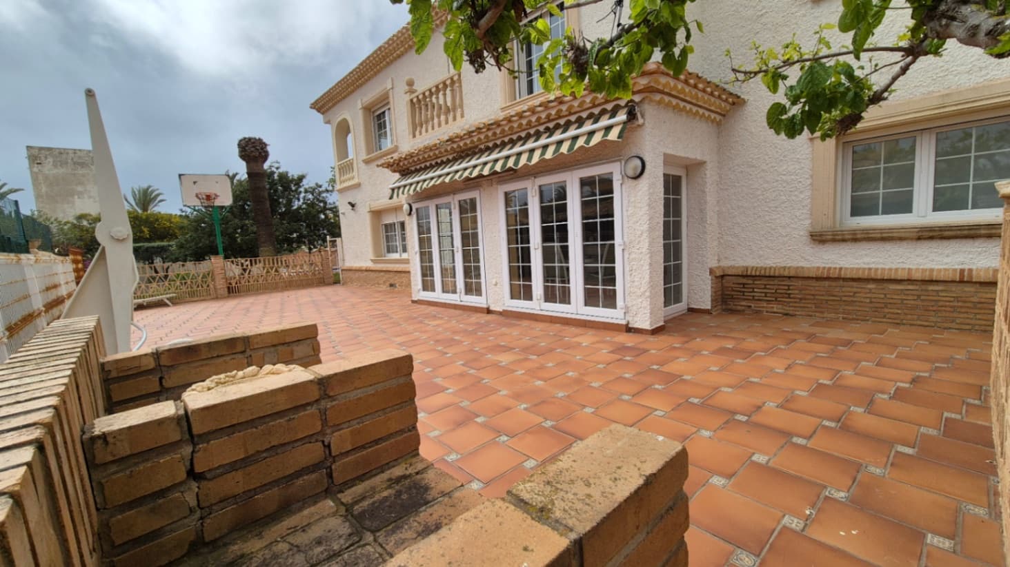 Villa - Chalet de 7 dormitorios en Orihuela - 10