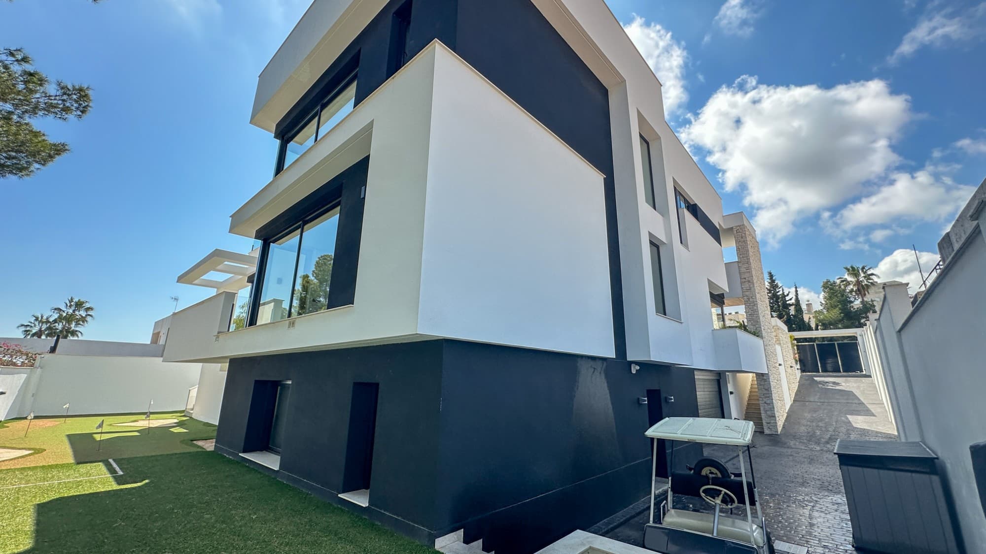 Vrijstaande Villa met 4 slaapkamers in Orihuela Costa - 34