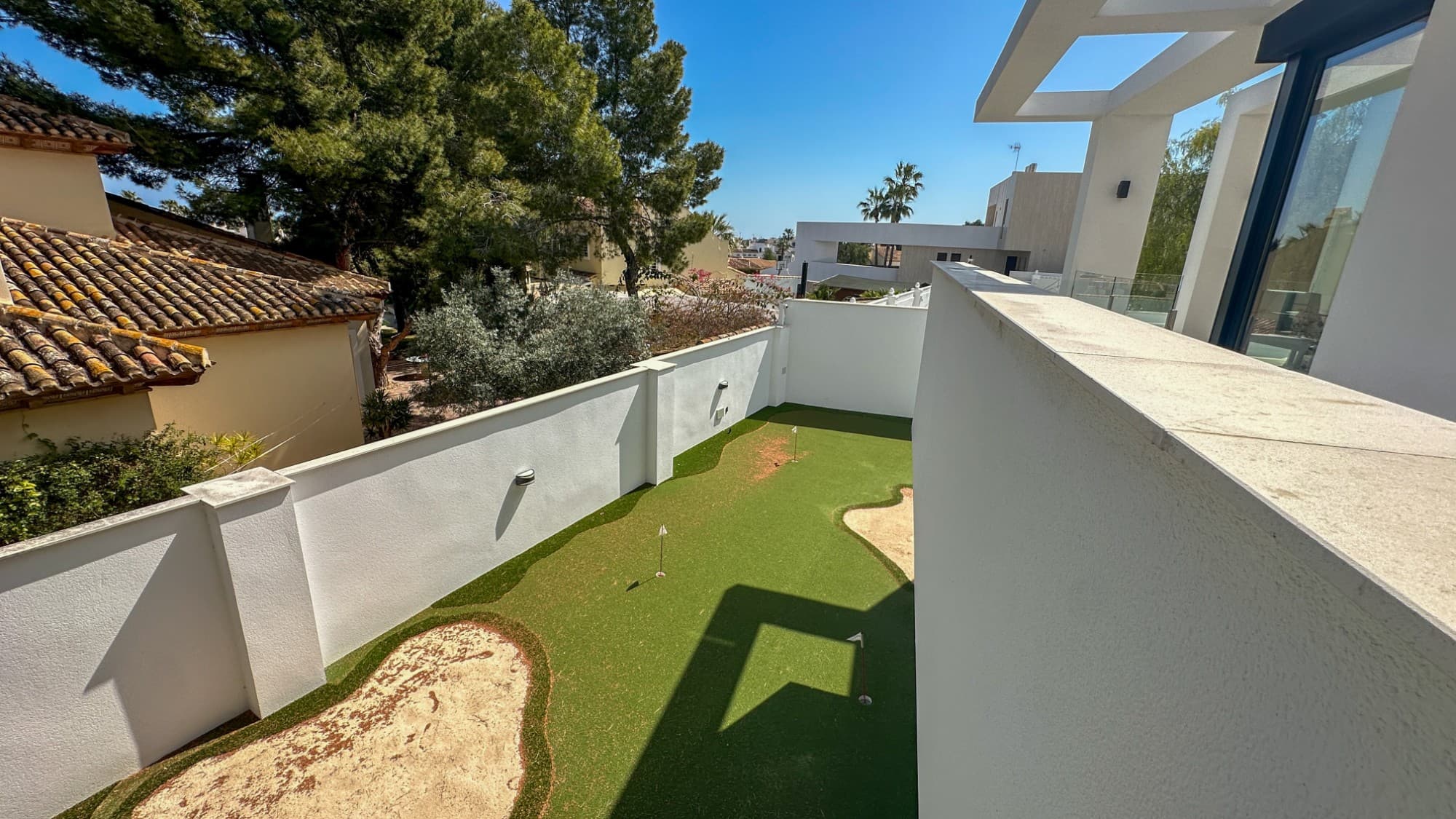 Vrijstaande Villa met 4 slaapkamers in Orihuela Costa - 33