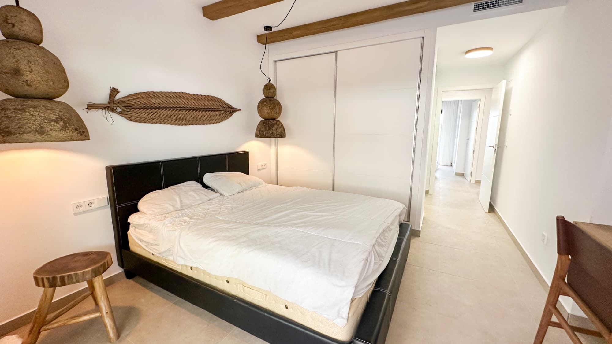 2 bed Middle Floor Apartment in Orihuela Costa - 16
