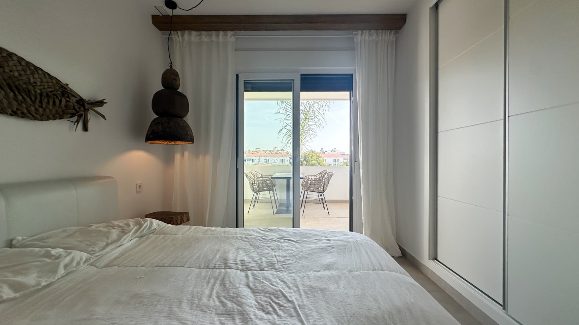 2 bed Middle Floor Apartment in Orihuela Costa - 23