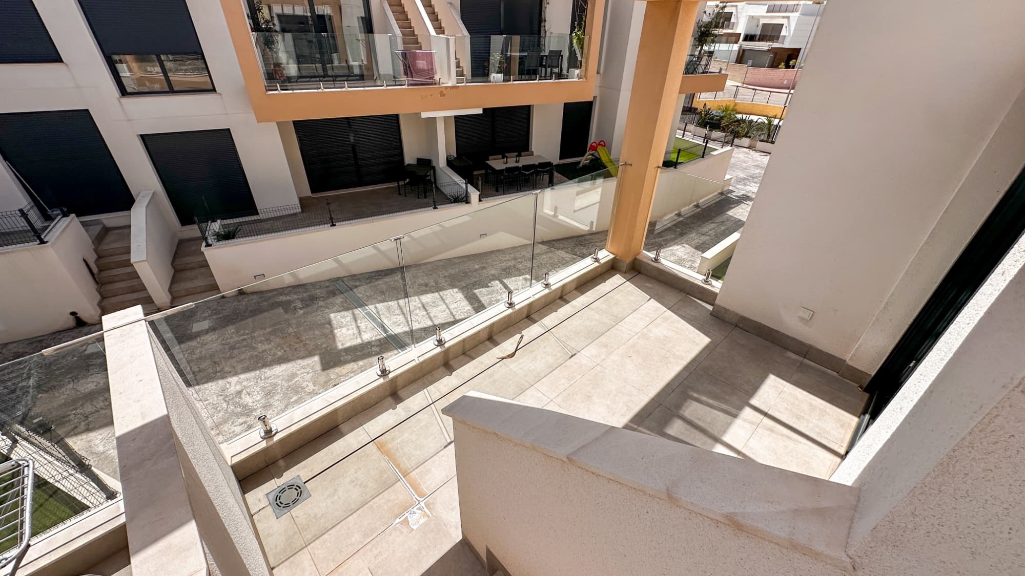 Tussenverdieping Appartement met 2 slaapkamers in Orihuela Costa - 21