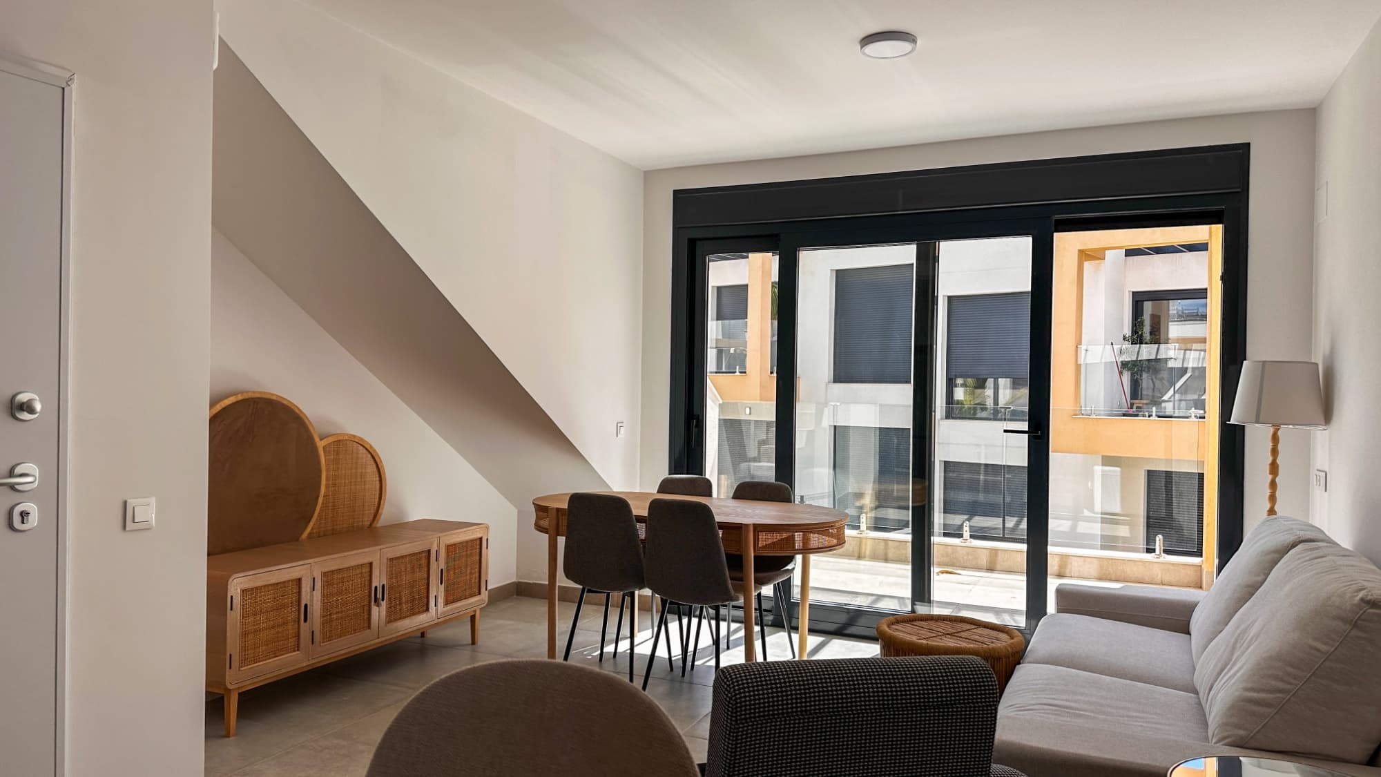 Tussenverdieping Appartement met 2 slaapkamers in Orihuela Costa - 8