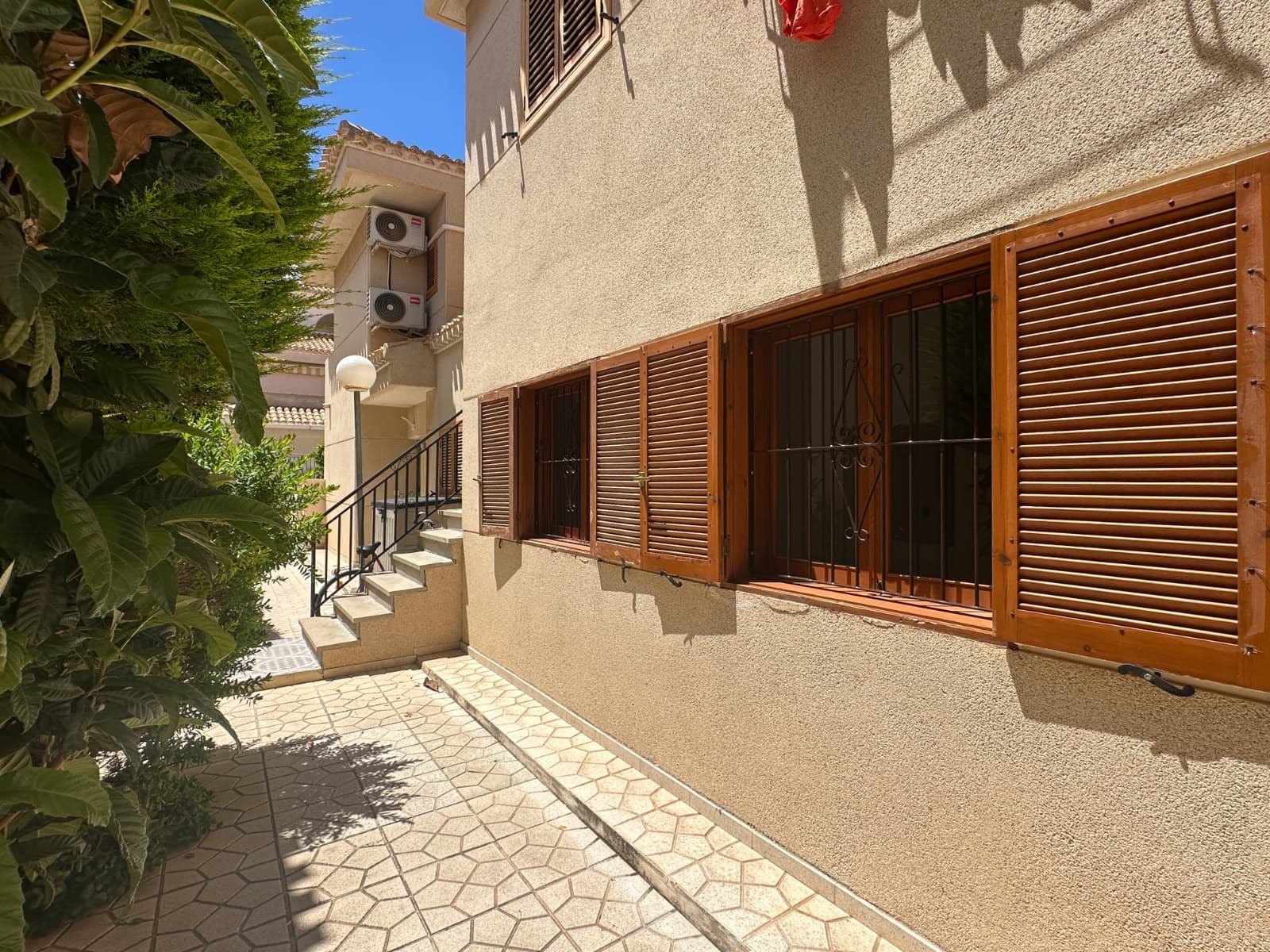 Bungalow de 2 dormitorios en Orihuela Costa - 30