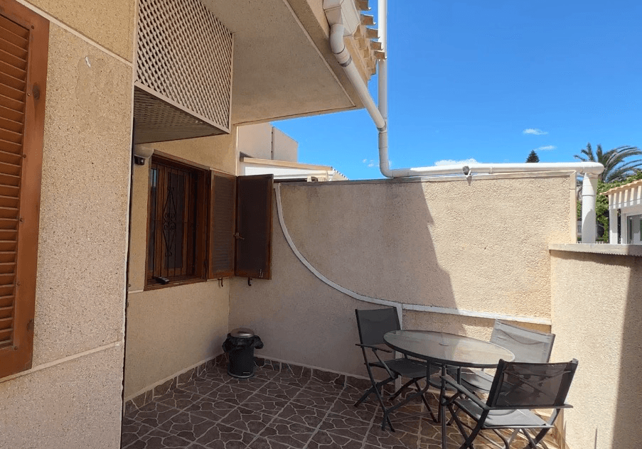 Bungalow de 2 dormitorios en Orihuela Costa - 28