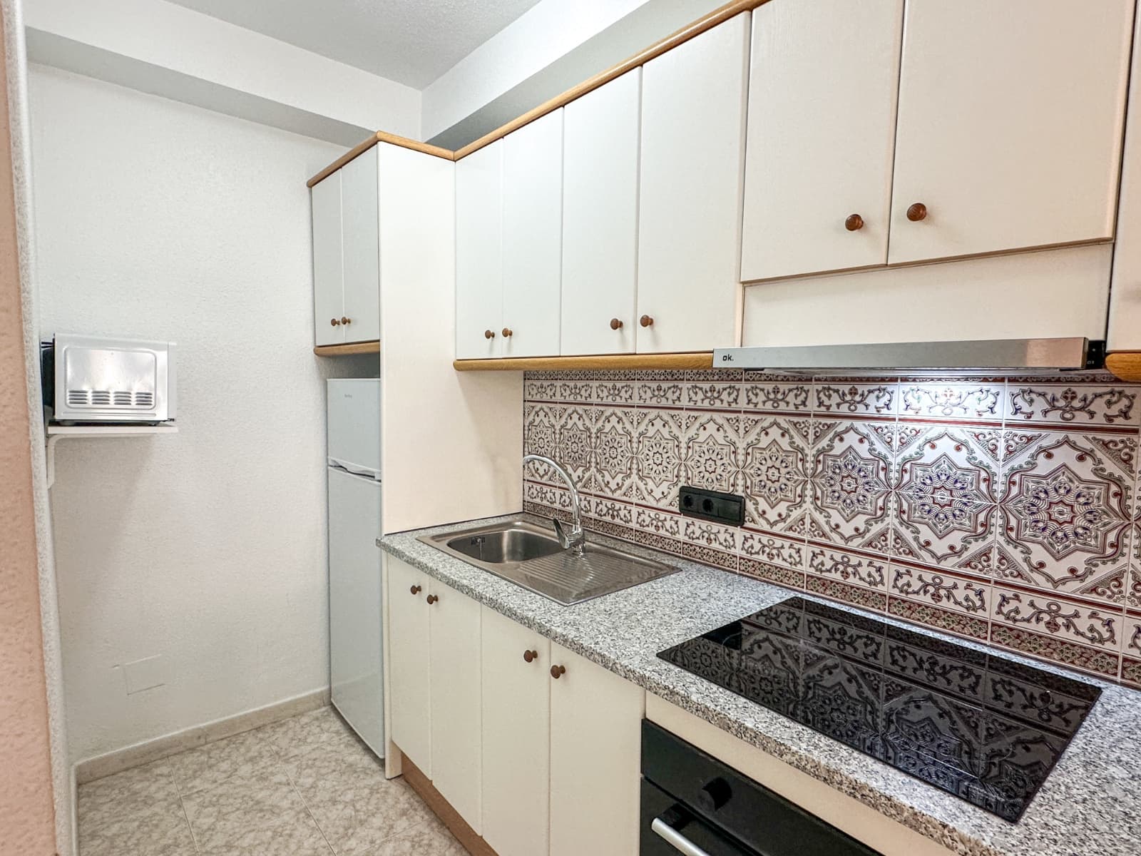 Bungalow de 2 dormitorios en Orihuela Costa - 9
