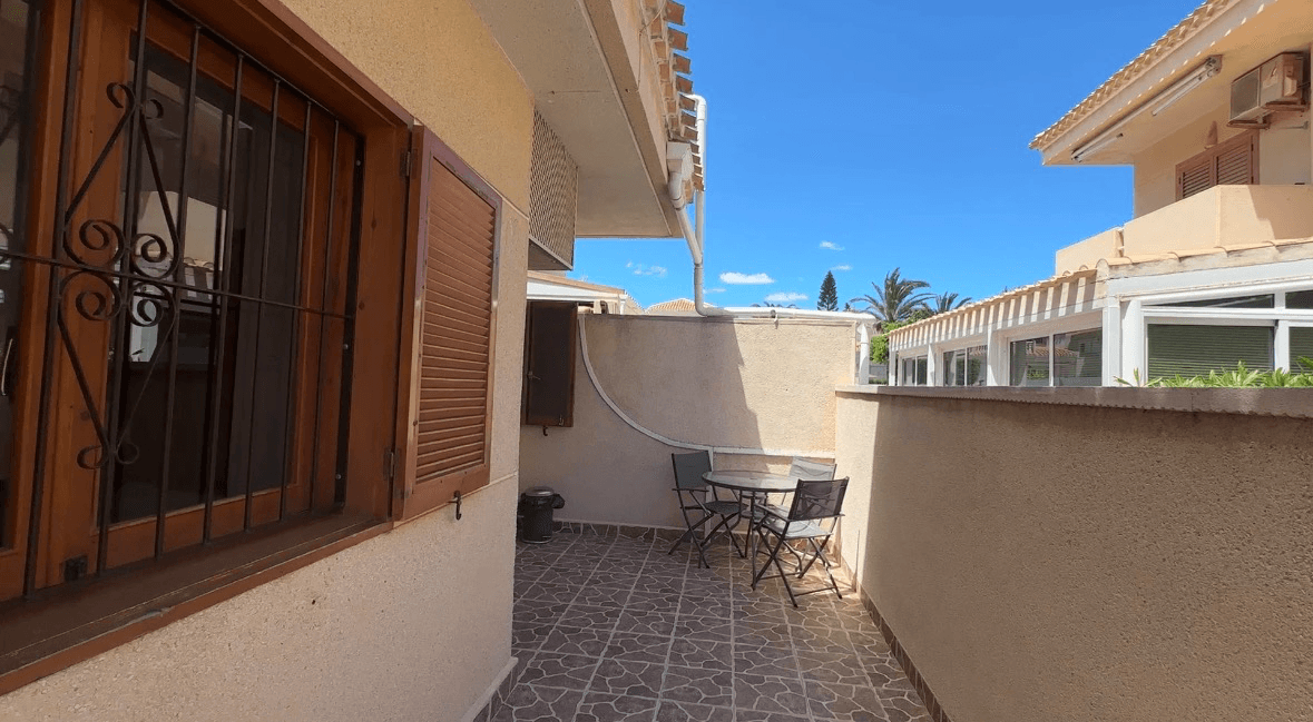 Bungalow de 2 dormitorios en Orihuela Costa - 29