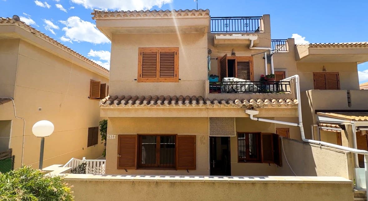 Bungalow de 2 dormitorios en Orihuela Costa - 1